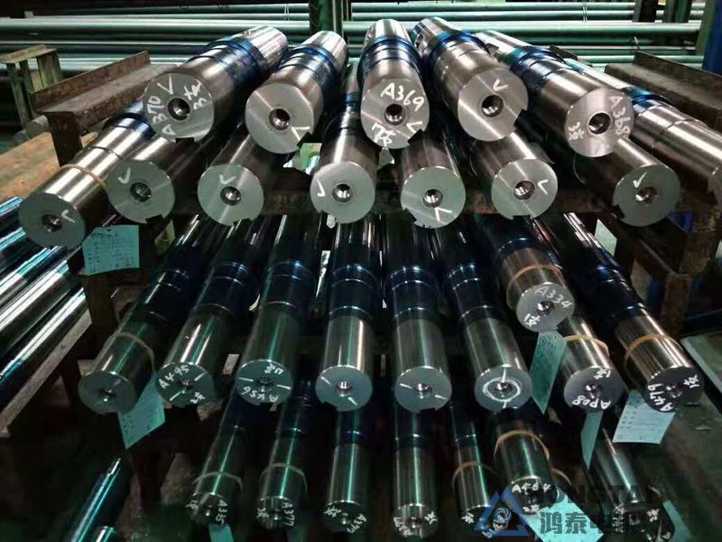 YE3-180M-2电机轴伸两端打孔、特殊法兰